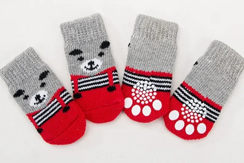 Winter Anti-Slip Pet Socks – 4pcs Warm Paw Protectors for Dogs & Cats