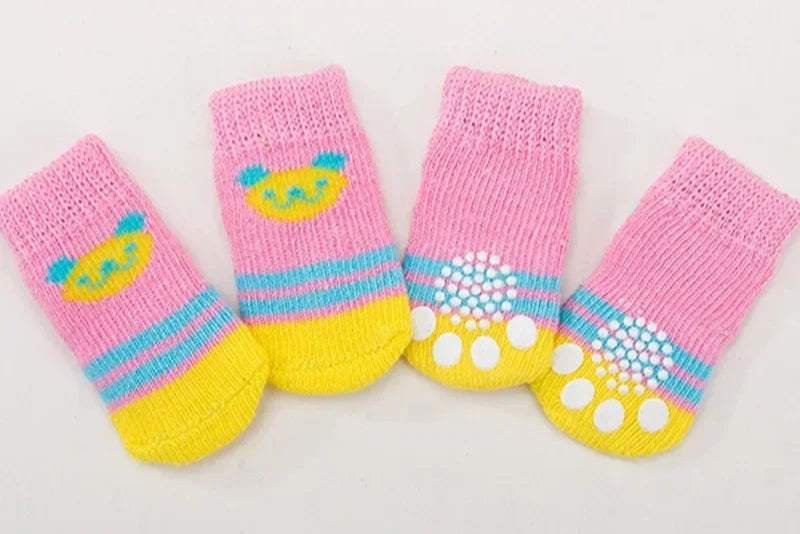 Winter Anti-Slip Pet Socks – 4pcs Warm Paw Protectors for Dogs & Cats
